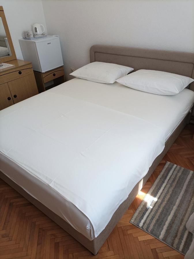 Apartment And Rooms Markovic Сень Екстер'єр фото