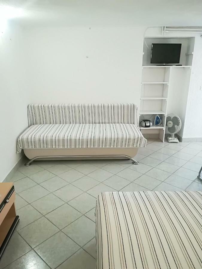 Apartment And Rooms Markovic Сень Екстер'єр фото